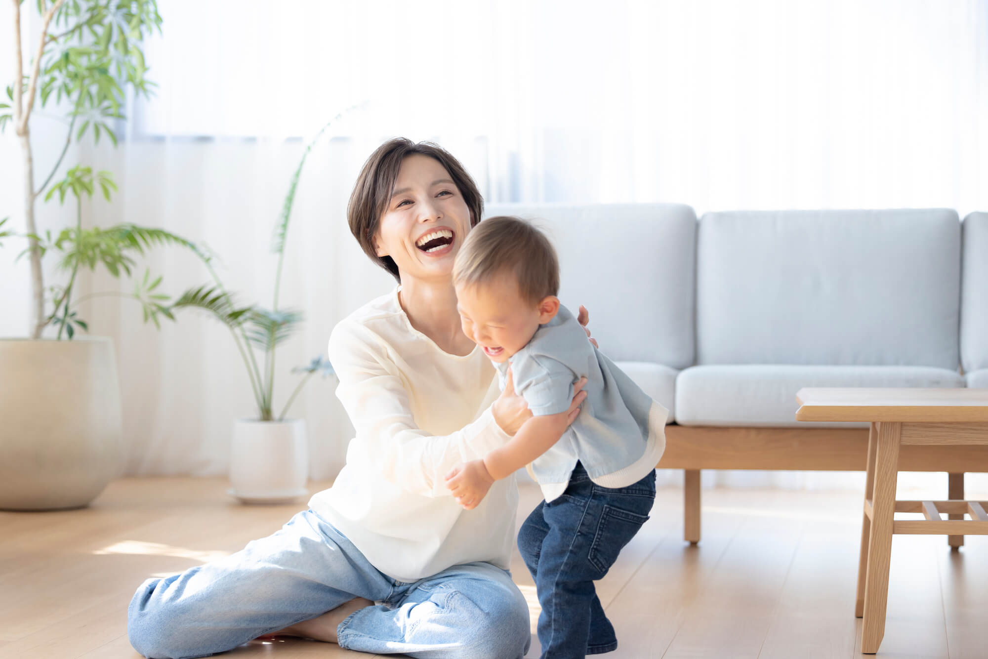 子どもと遊ぶママ薬剤師